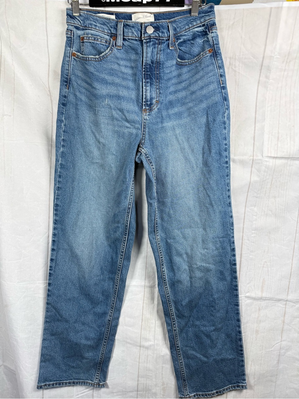 Universal thread Highest Rise Straight Jeans Size 6 NWOT